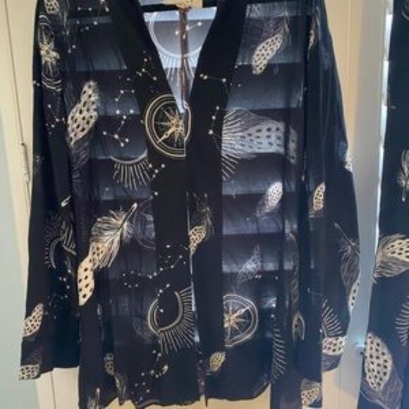 Women Boot Cut & Flare Figue pant suit - Picture 9 of 9